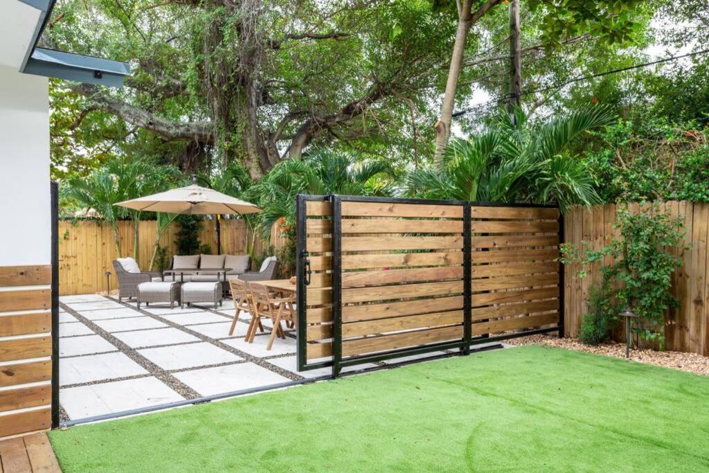 Casa Madeira @ The Heart Of Miami Design District Villa Kültér fotó